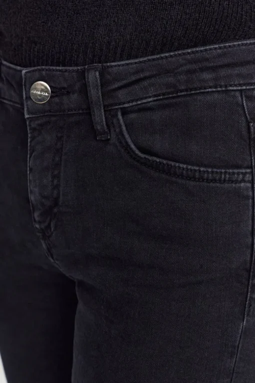 Denim In Satin-Stretch