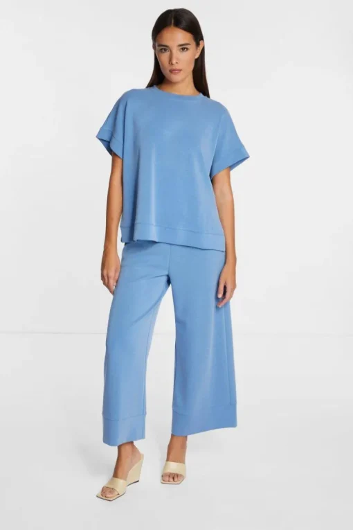 Peach-Shirt